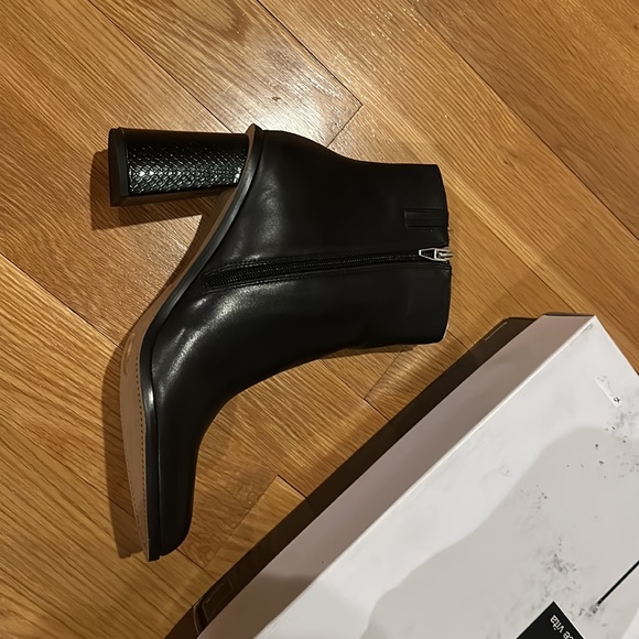 DOLCE VITA women’s Timone Bootie Onyx - Picture 11 of 16